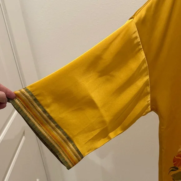 DR2 Mustard Yellow Floral-Striped Open Kimono - Picture 4 of 4